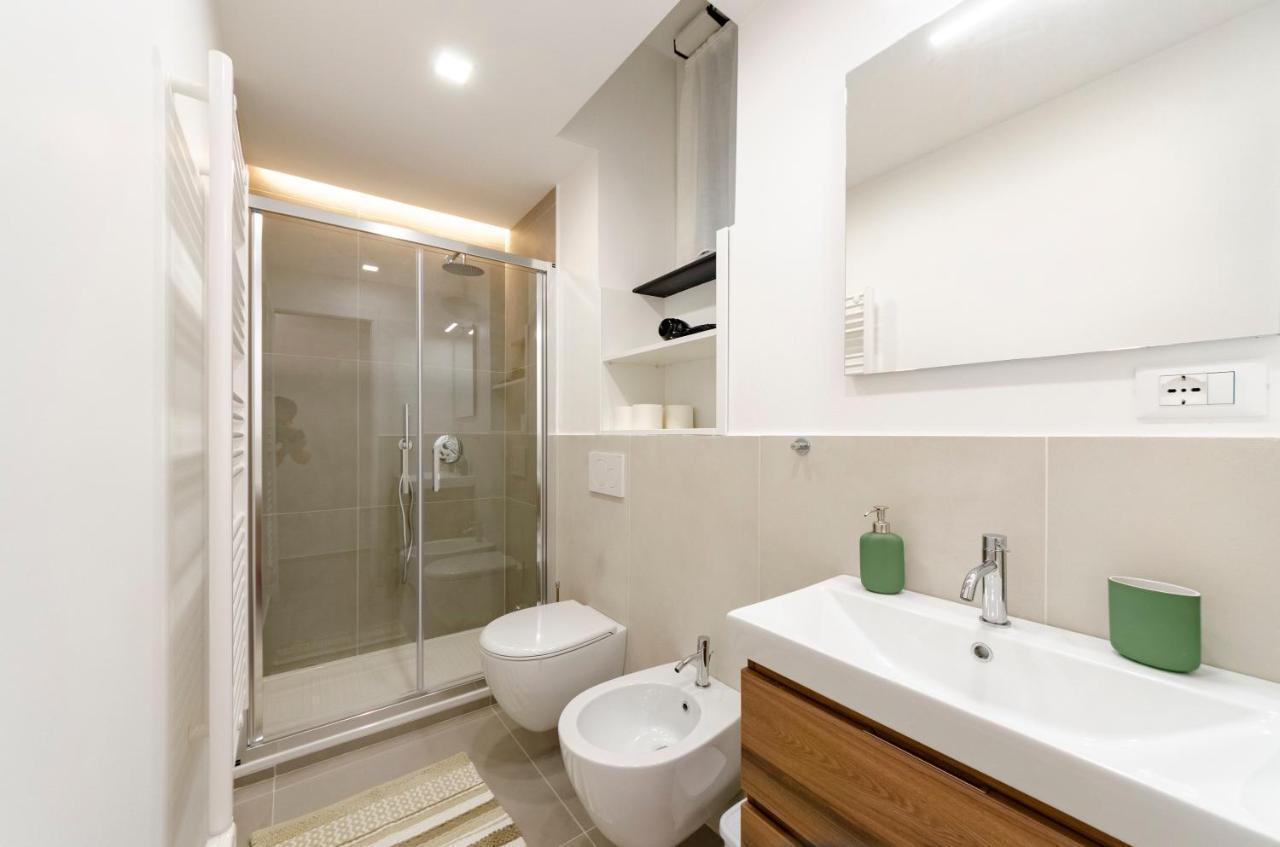 Апартаменти Joivy Bright Flat In The Perfect Centre Of Генуя Екстер'єр фото